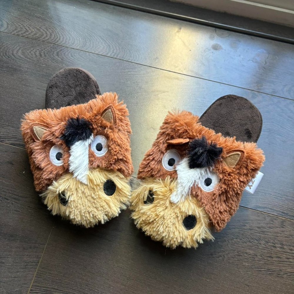 Lazy Oaf Women's Brown and White Slippers